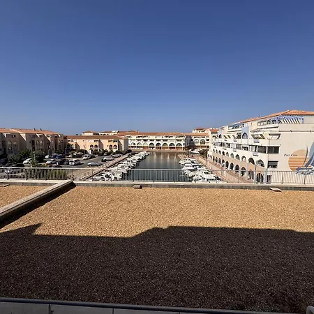Hippopotame Rose Duplex Avec Terrasse Sur La Marina Apartmán